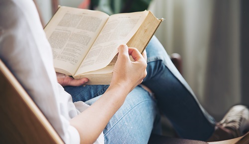 Beneficios de la lectura en el envejecimiento Beneficios de la lectura en el envejecimiento