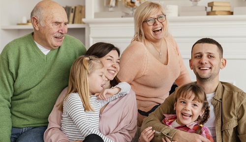 Los efectos protectores de la longevidad familiar disminuyen con la edad