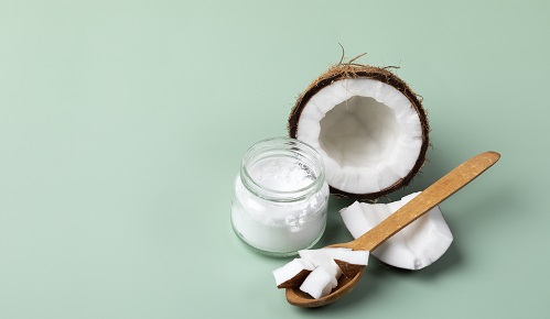 ¿Qué beneficios tiene el aceite de coco para nuestro microbioma?